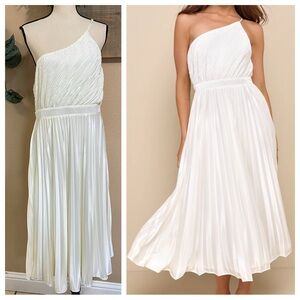 NWOT Lulus Alluring Marvel Ivory Pleated Satin One-Shoulder Midi Dress